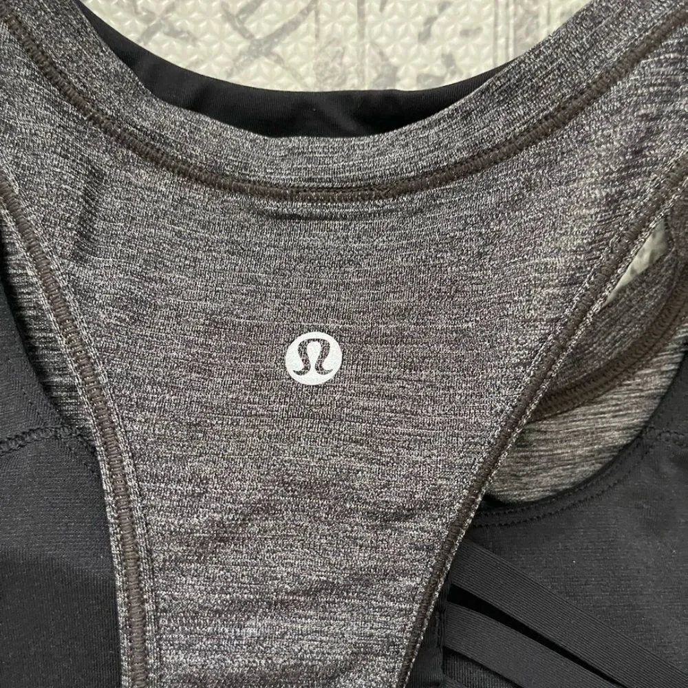 Lululemon Extra Mile Shelf Bra Tank Top 10‎